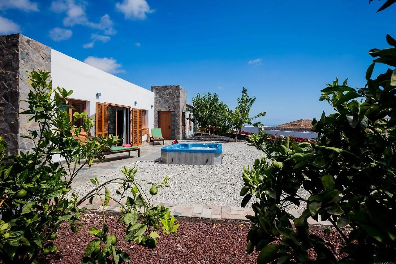 Villa Mango, Adeje, Sea View location